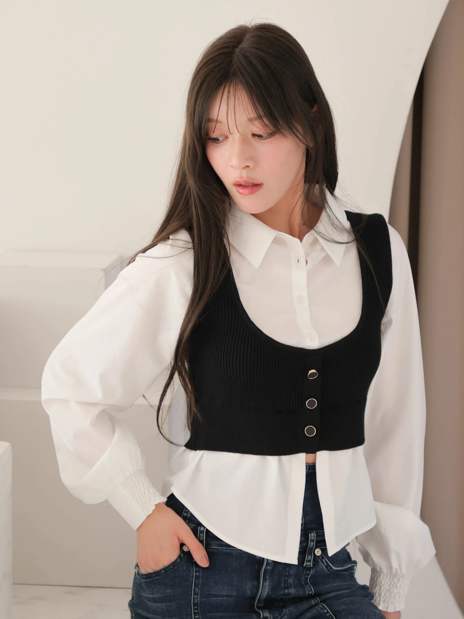 LIP SERVICE（リップサービス）｜ ニットベストレイヤードシャツ