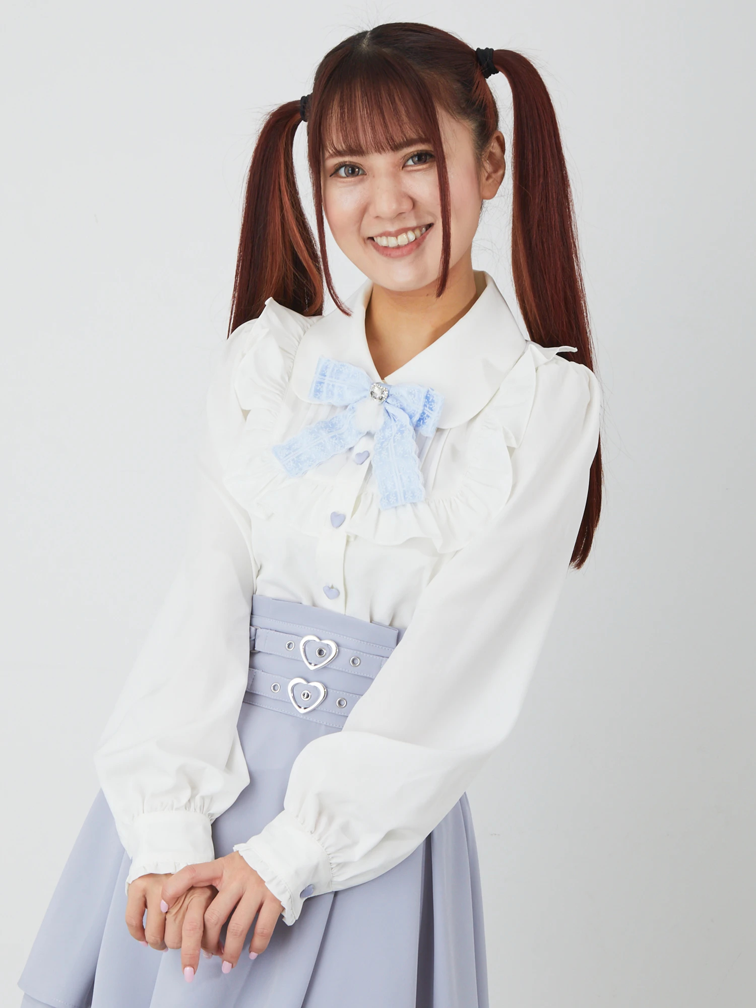 ハートボタンヨークフリルブラウス - Ank Rouge(アンクルージュ)の