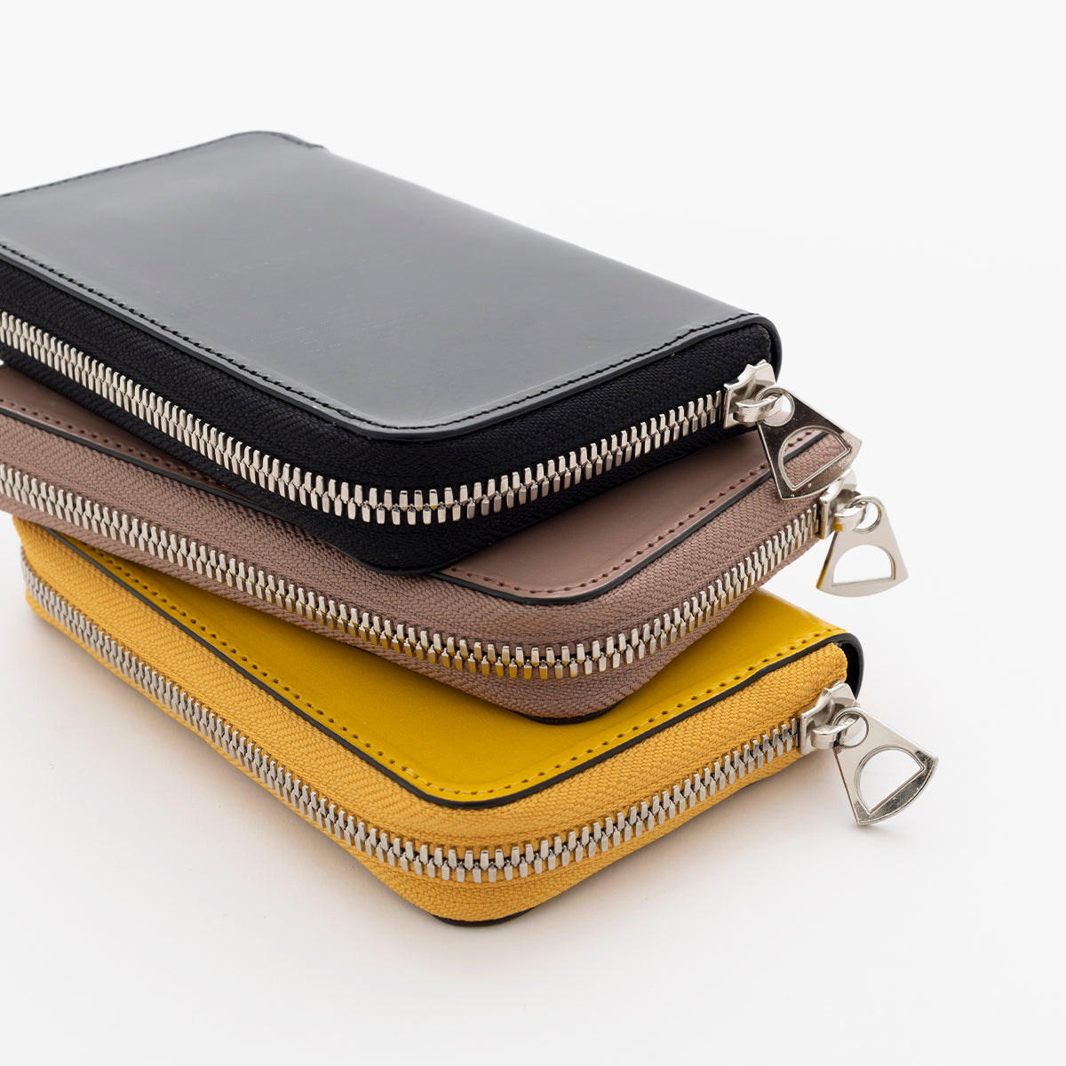 CRISTY SMART MID WLT.5｜艶と重厚感が際立つブライドルレザー財布