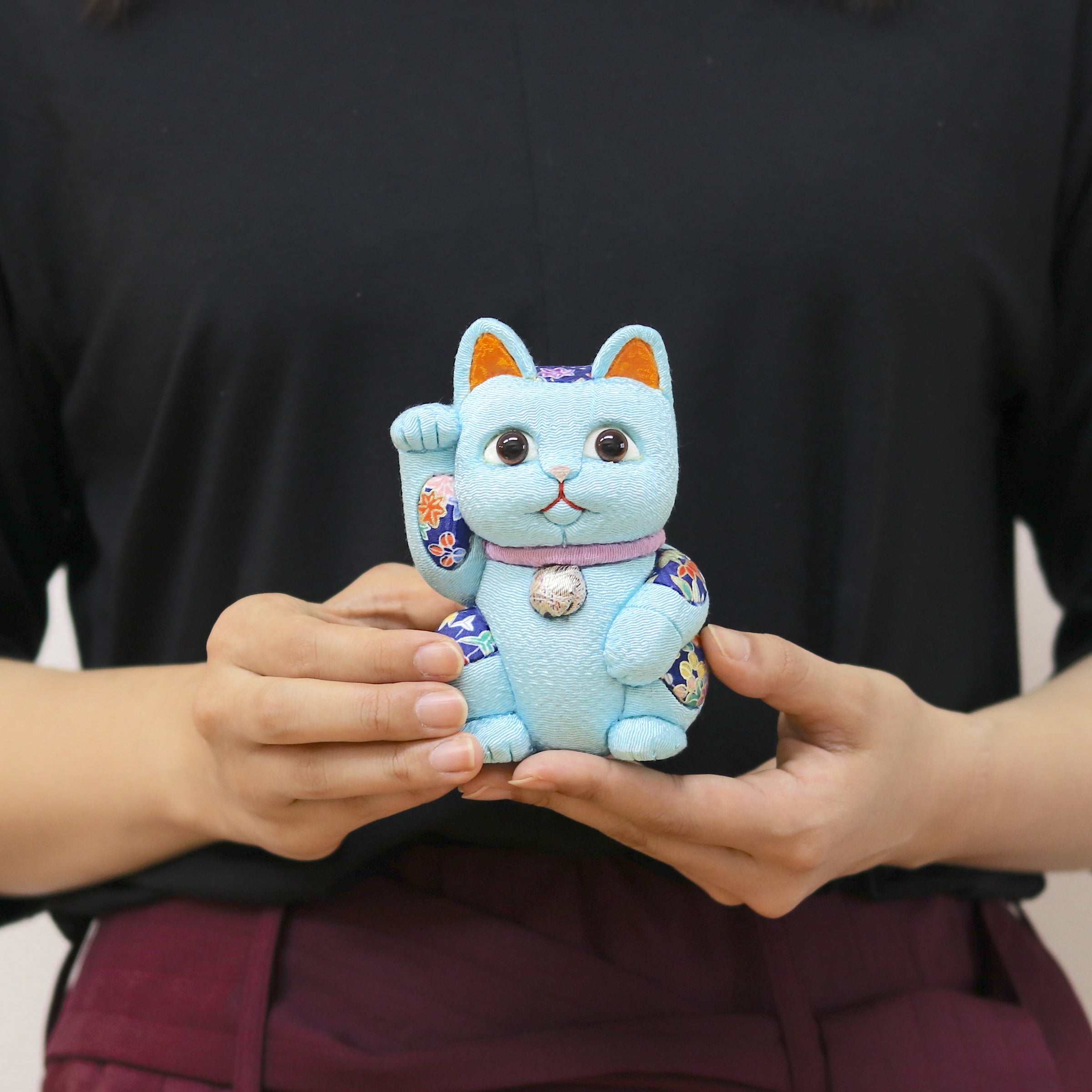 招き猫 | 江戸木目込み 招き猫 風水(中) | 青色 | 柿沼人形