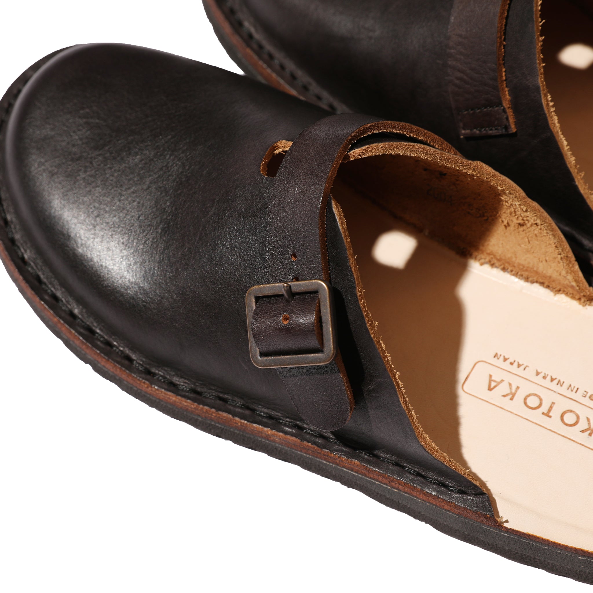 KOTOKA ならやまサンダル たつのハンドワックスレザー Black【KTO-2004