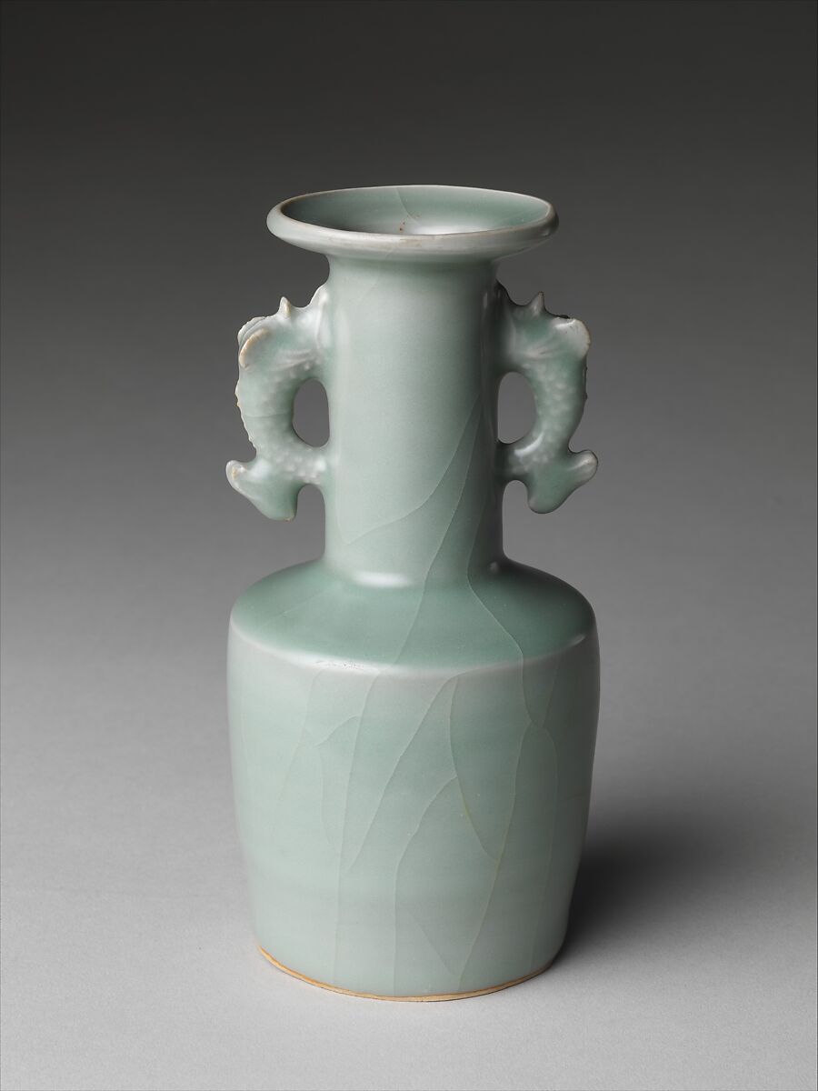 龍泉窯双耳瓶 Vase with Dragonfish Handles】中国‐南宋時代‐青磁釉