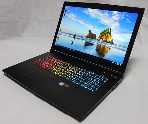 GTX 1060を搭載したノートPC「GALLERIA QSF1060HG」をレビュー。最新高