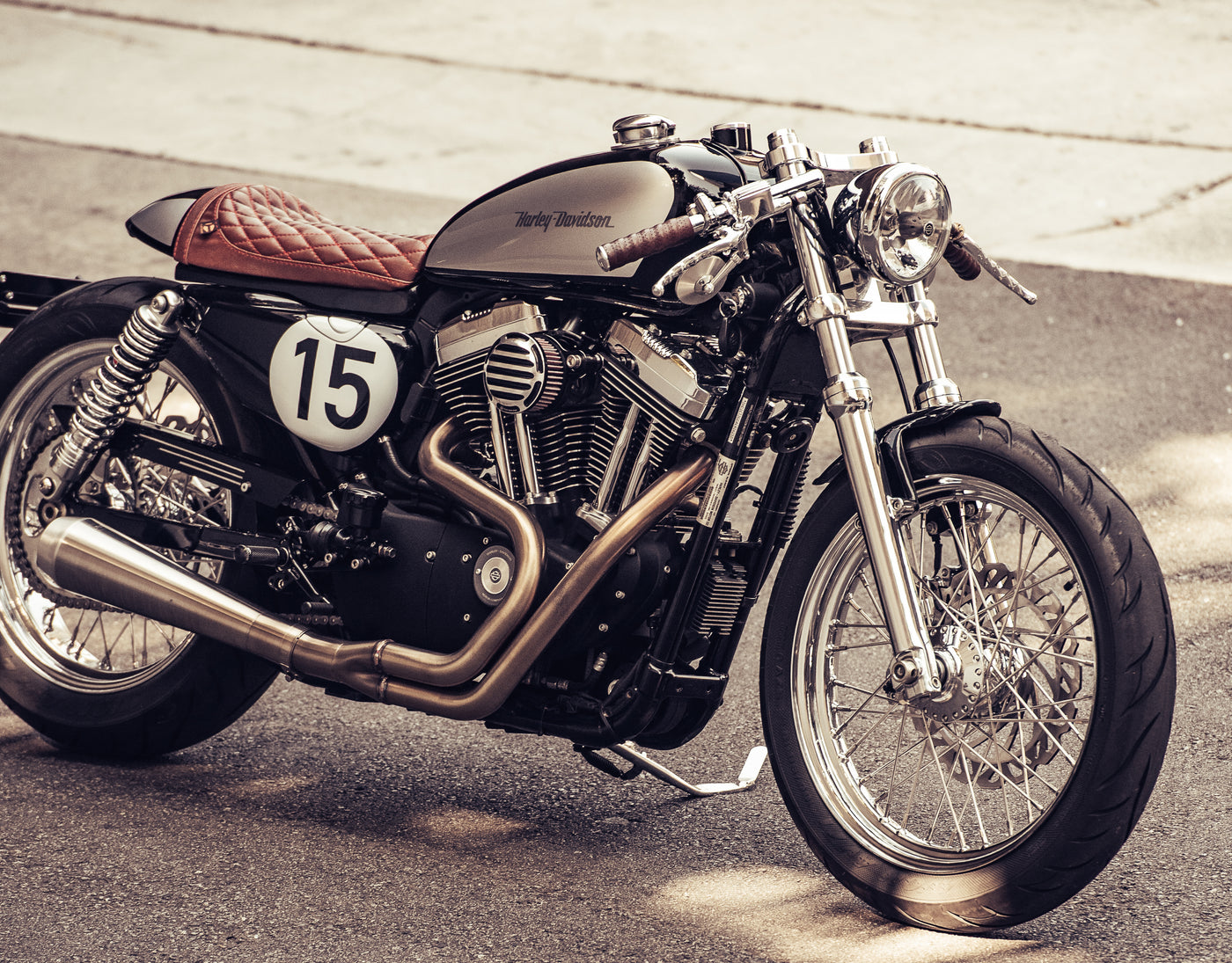 THE XV-TWIN 1200 / エックスヴィ ツイン 1200 – Deus Ex Machina