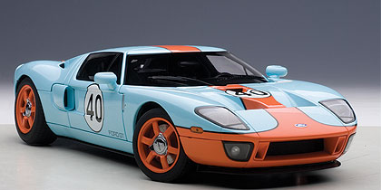 Ford GT Gulf Livery 2004 - ダイキャストモデル - AutoArt 80513