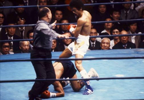 具志堅用高 具志堅 用高 > チャンピオンアーカイヴス l プロボクシング協会