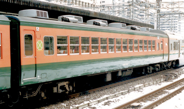 JR東日本 113系新造グリーン車 サロ111形0番台 サロ110形1200番台