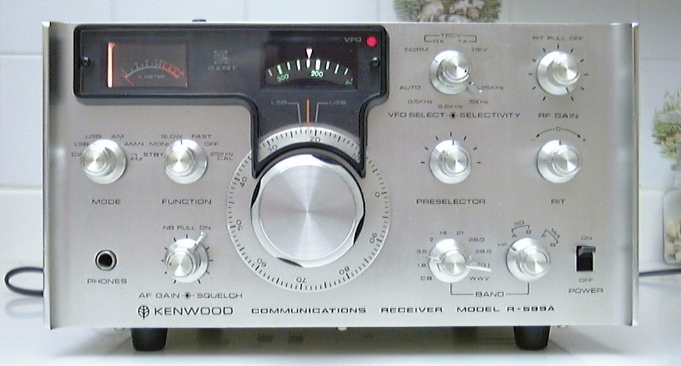 シルバーパネルの599ライン