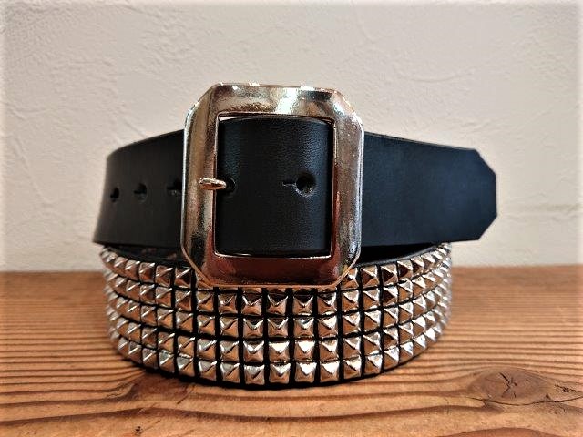 ピラミッドスタッズベルト 5連シルバースタッズ【ブラック】40mm