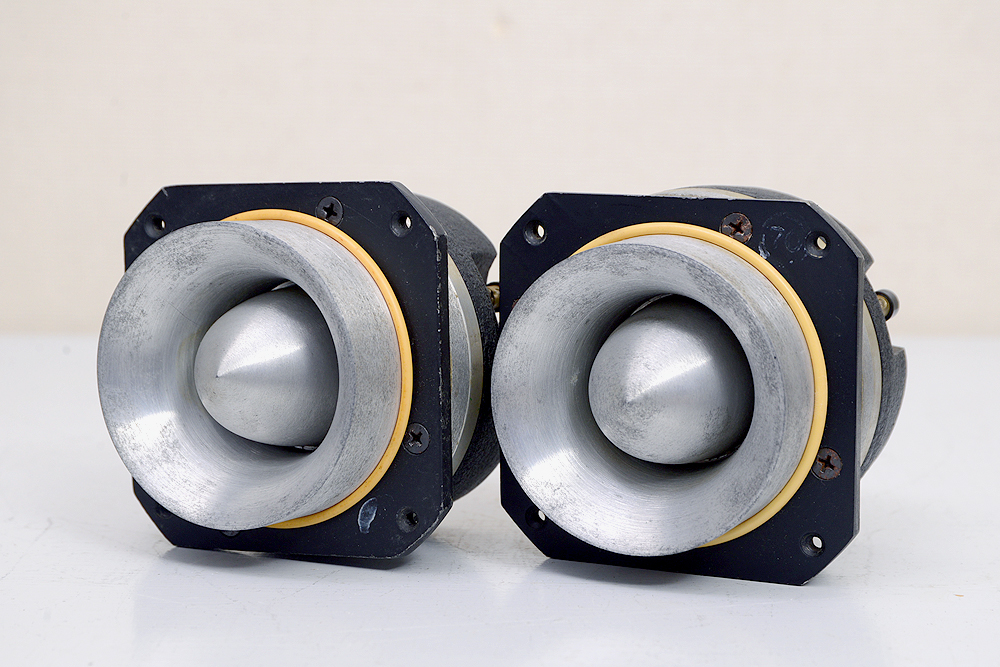 JBL 075 8Ω ホーン型トゥイーター/ツィーター ペア - 中古オーディオの