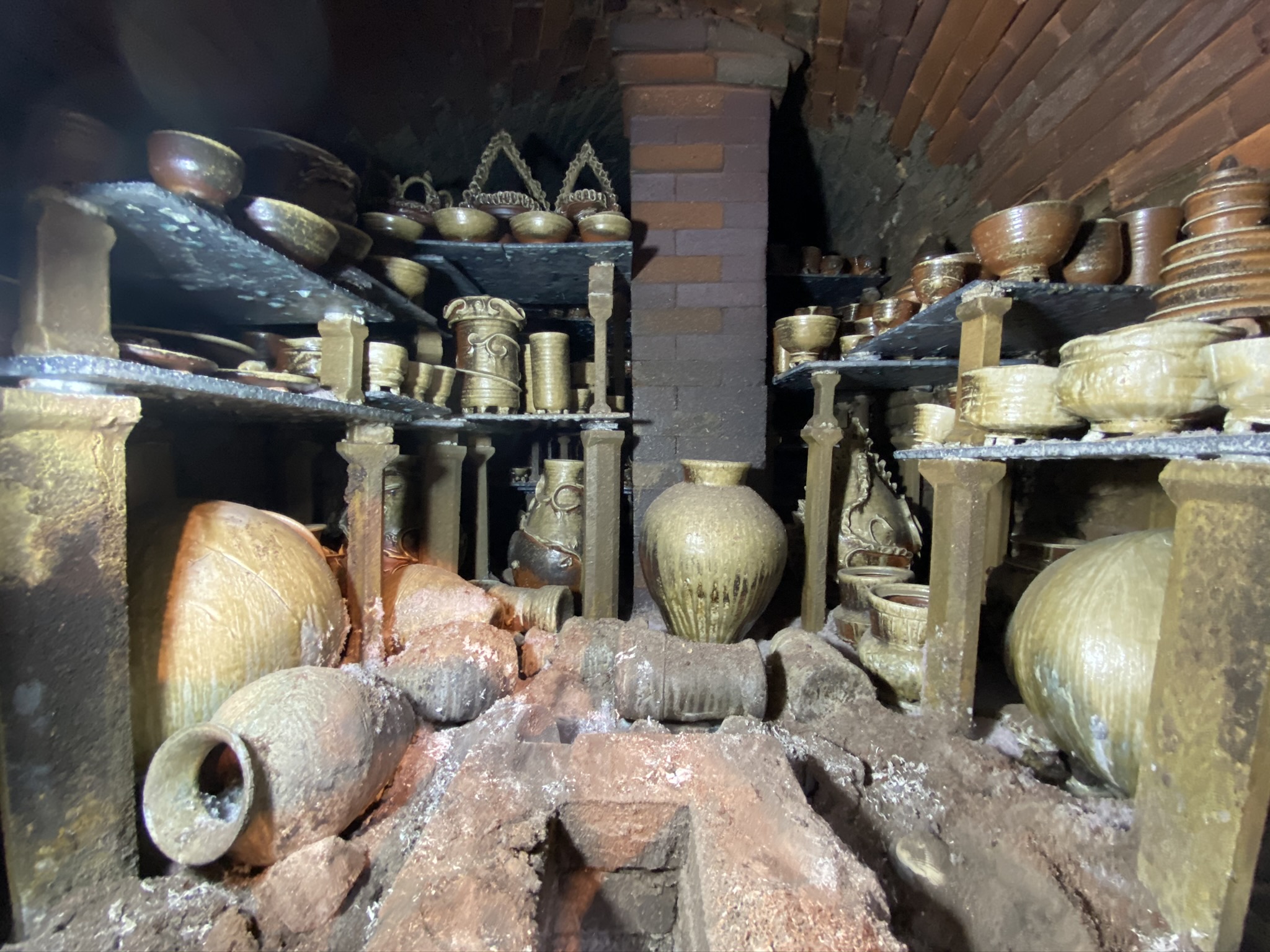 Tsugaru Ujoyaki / 津輕烏城燒 | We are K2W. Knock the door of the