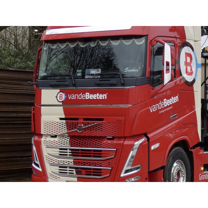 フロントプレート -タイプ1 センタータイプ (無地) VOLVO 新型FH 2021