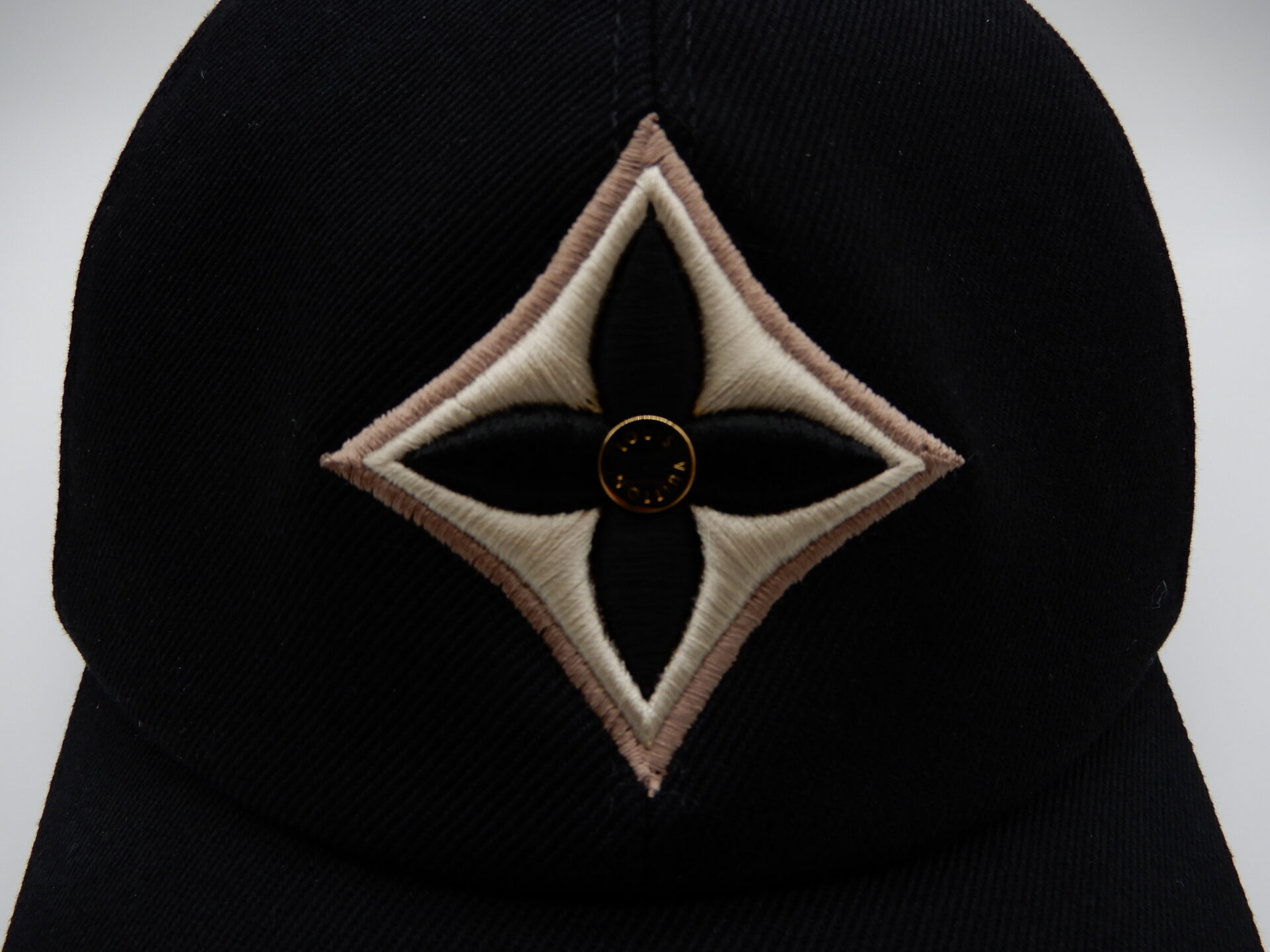 ☆Louis Vuitton☆ M77807 キャップ かんてい局松戸店で販売中です