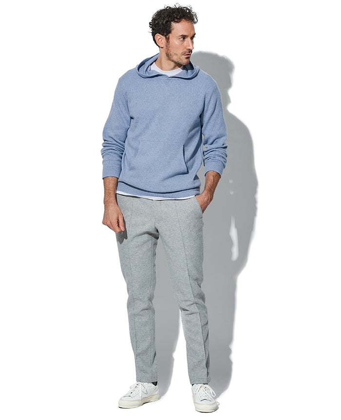 1025DANIELLE_002_M_005_700x.