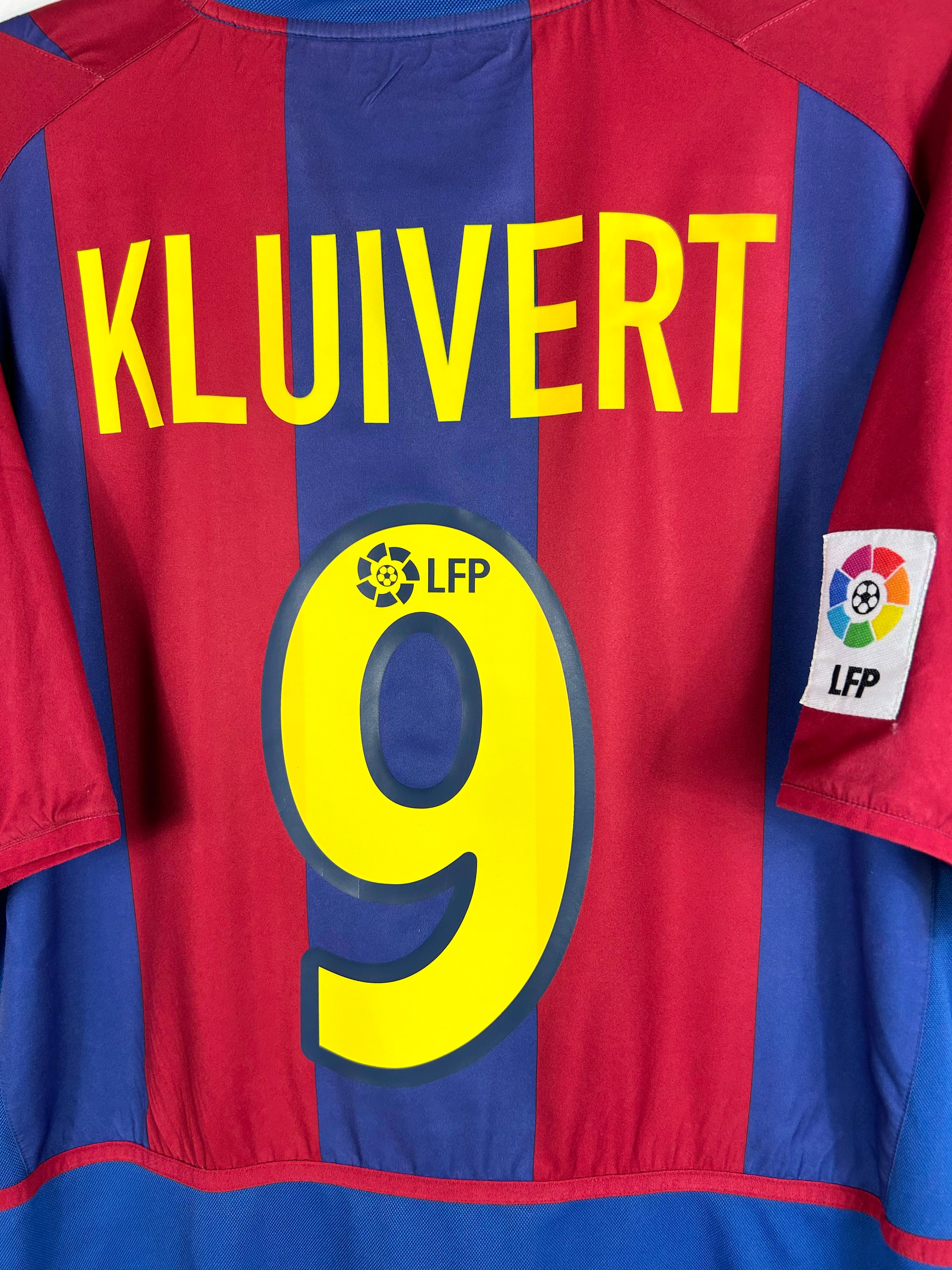 BARCELONA 2002/03 KLUIVERT #9 HOME SHIRT (L) NIKE – Kick Off Vintage