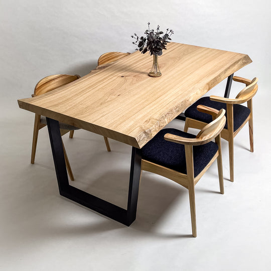 楠一枚板ダイニングテーブル｜鬼童銘木（KIDOMEIMOKU） – 【公式】鬼童