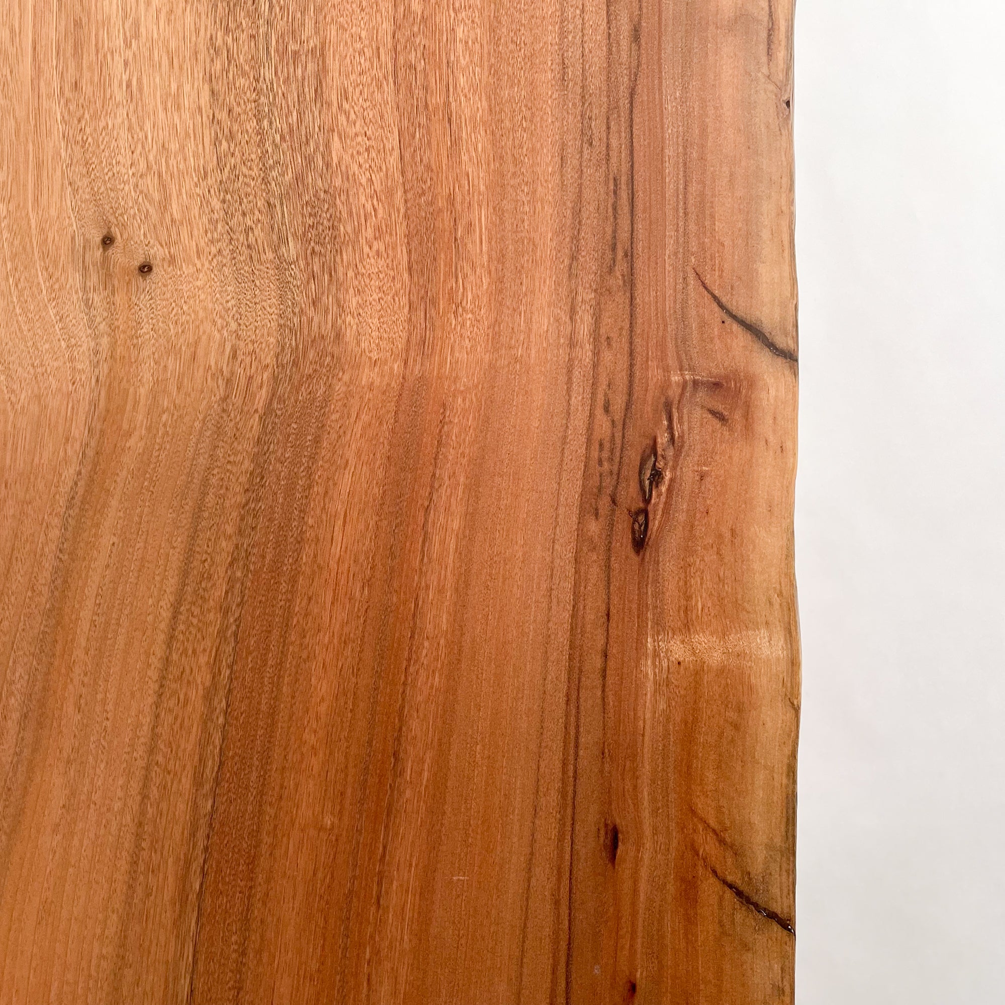 KIDOMEIMOKU 椨桜一枚板カウンター｜200cm(3人掛け) – 【公式】鬼童