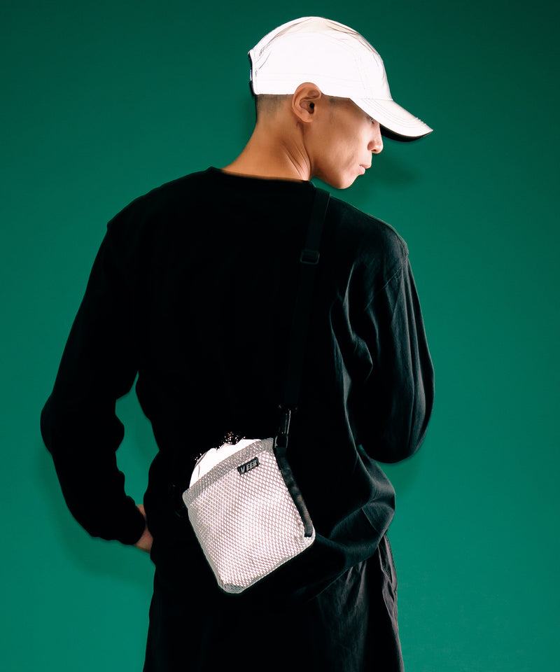 フルリフレクターメッシュショルダーバッグ VK012【VEER】 – KiU公式
