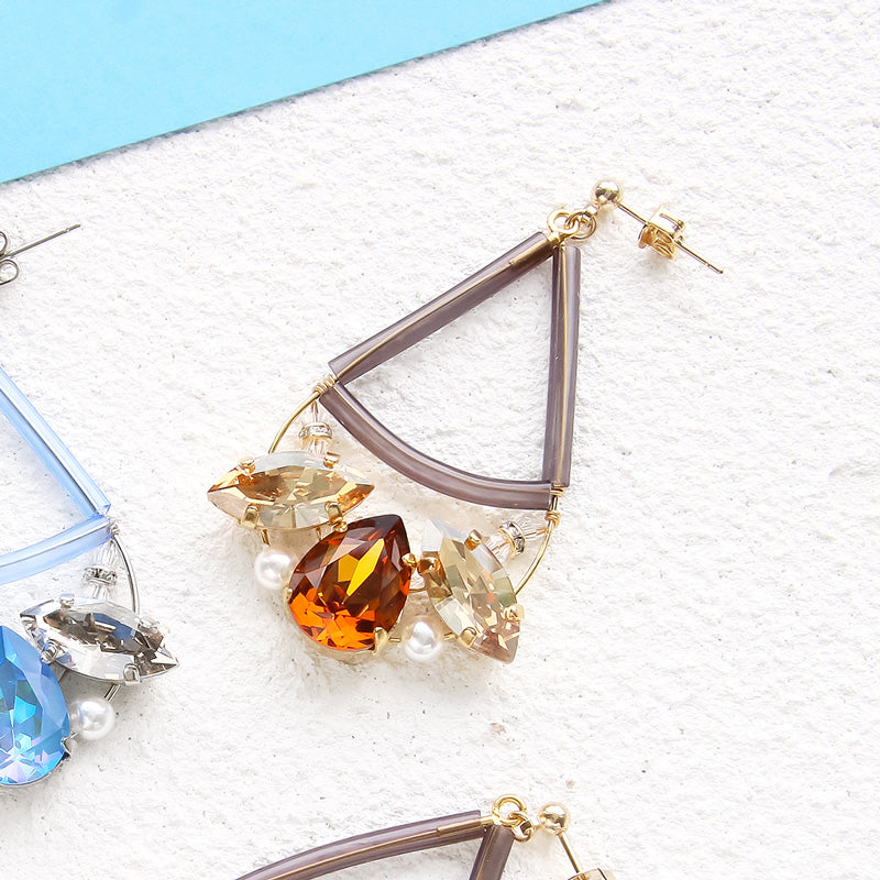 レシピNo.KR0990 PVCチューブと貴和クリスタルのビジューピアス – 貴和