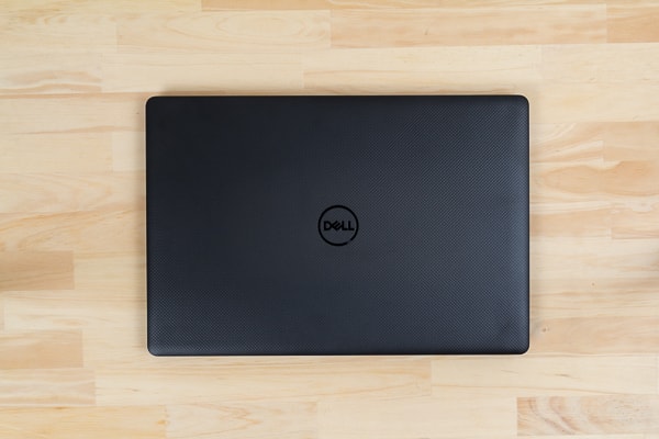 デル Vostro 15 3000 (3581) レビュー：3万円台からでDVD & VGA対応の