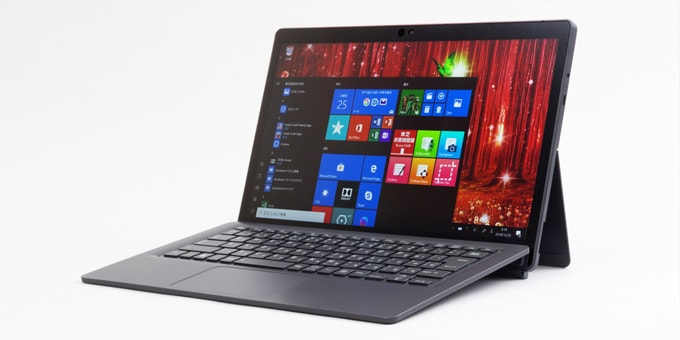 dynabook DZ83/J レビュー：2種類のキーボードが付属する異色の2-in-1