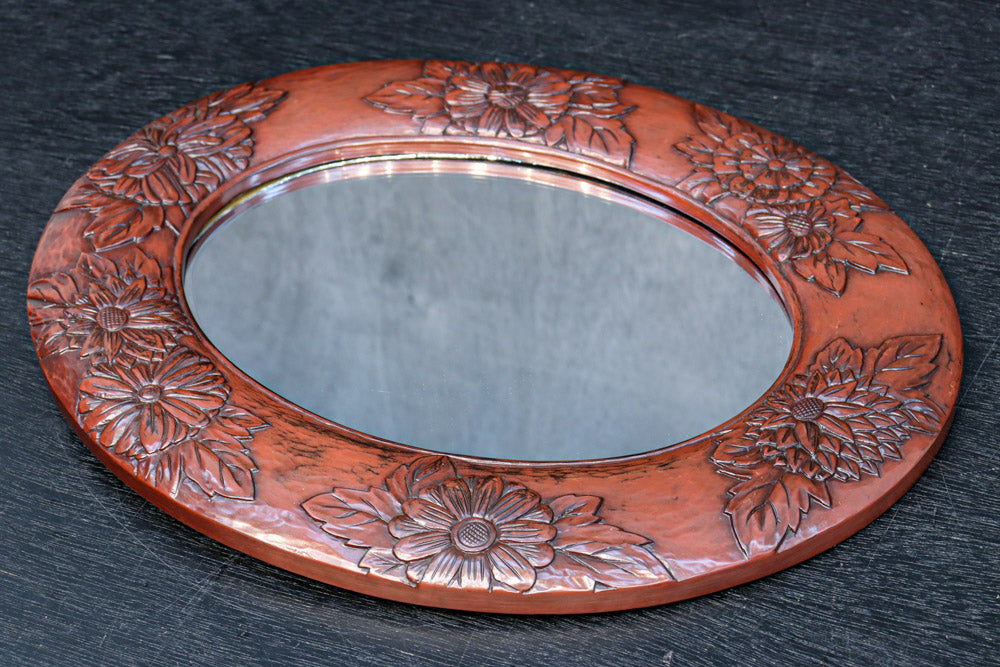 美しい花彫刻が華やかな鎌倉彫の壁掛け鏡 DC8956 – 古福庵 [ KOFUKUAN