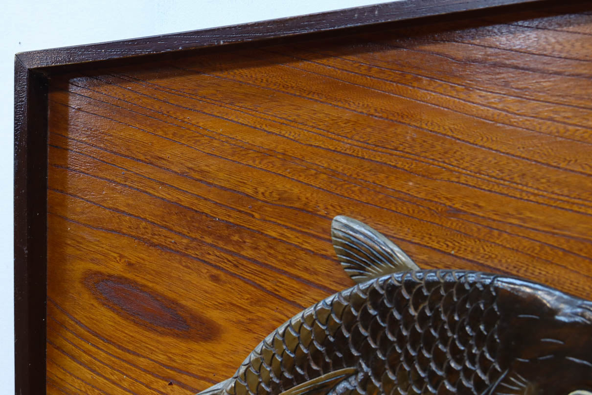 幅1989ミリ 優雅に泳ぐ鯉の姿が風流な長尺欄間 EZ2690 – 古福庵