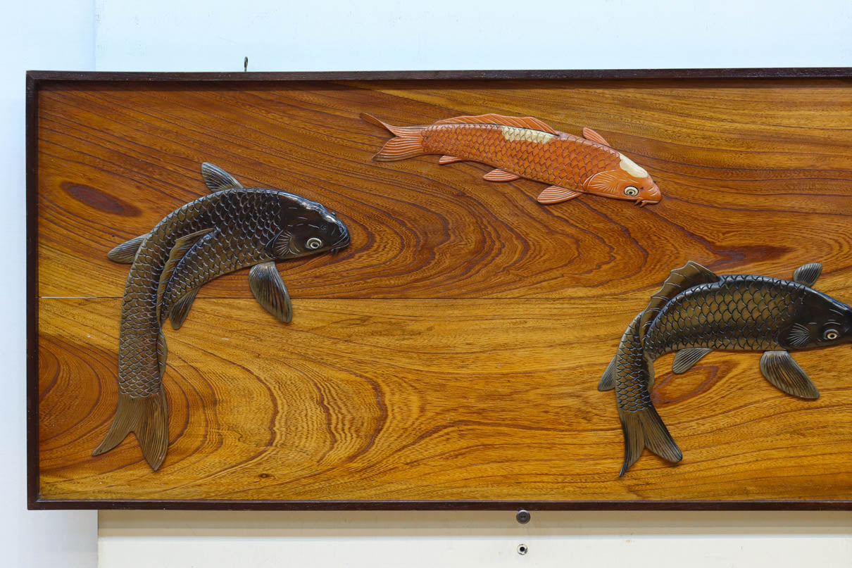 幅1989ミリ 優雅に泳ぐ鯉の姿が風流な長尺欄間 EZ2690 – 古福庵