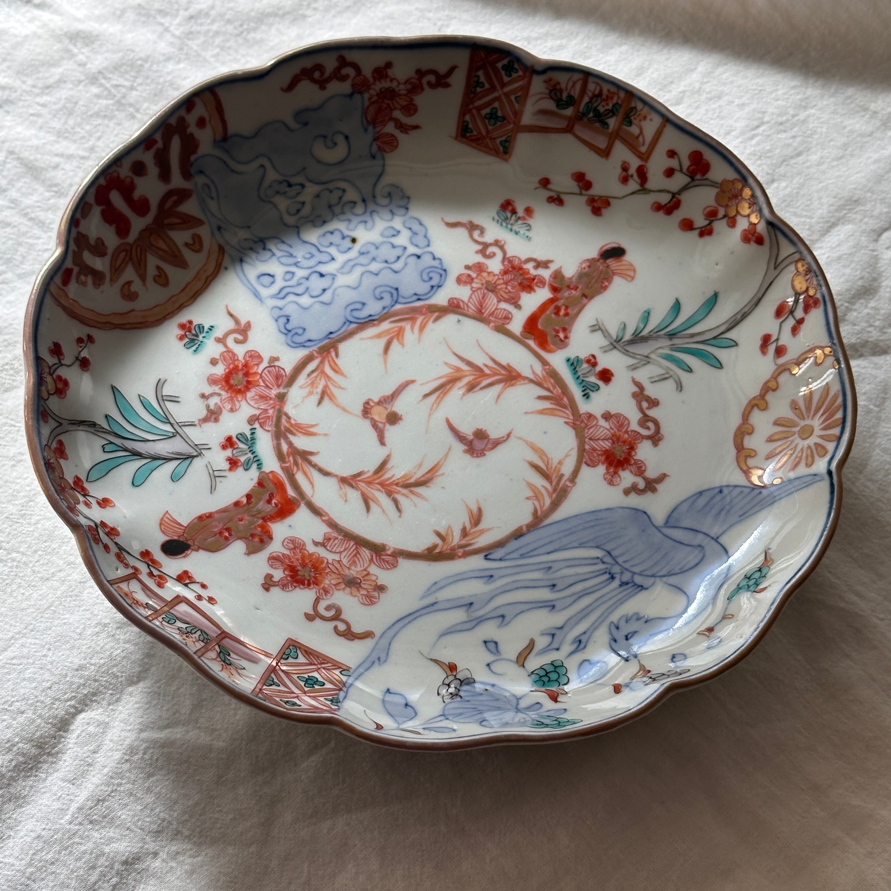 夢幻の広がりを描く古伊万里7寸皿 – Kotto Shop