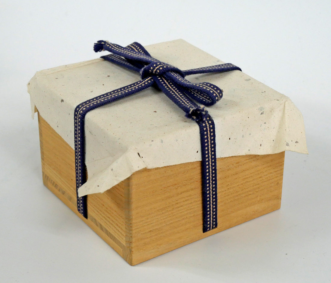 伊藤東彦「ぐい呑」共箱 絵画買取・販売の小竹美術