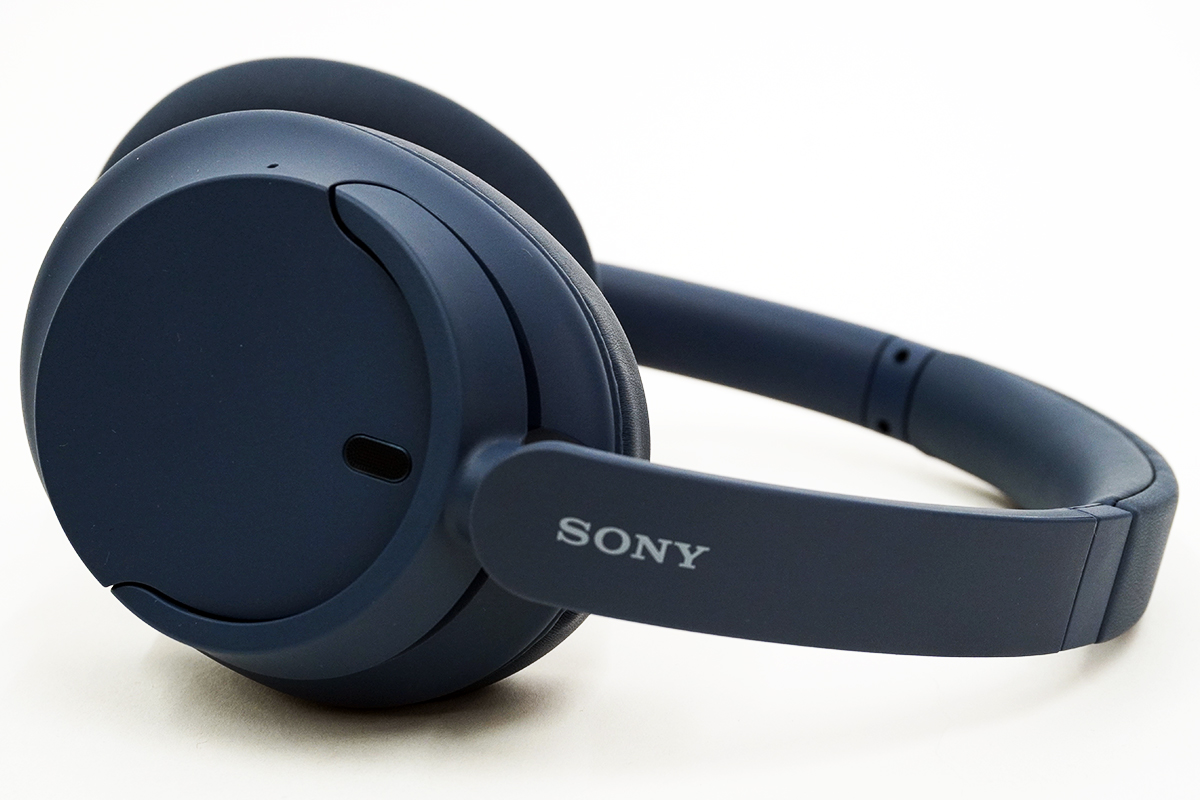ソニーワイヤレスノイキャンヘッドホン最軽量モデル「WH-CH720N」本体