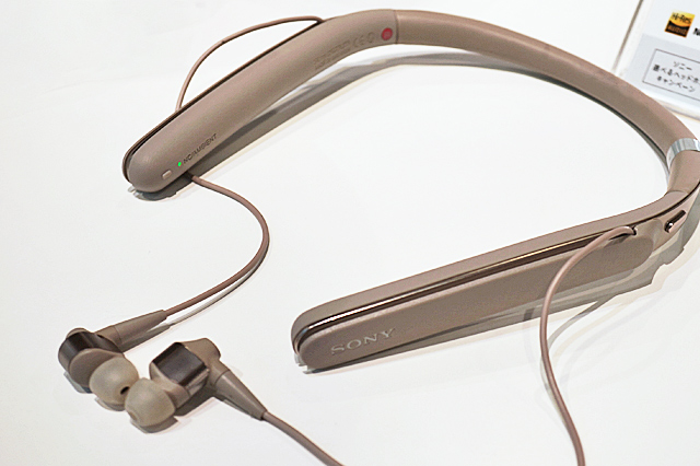 ワイヤレスノイズキャンセリングステレオヘッドセット「WI-1000X」を