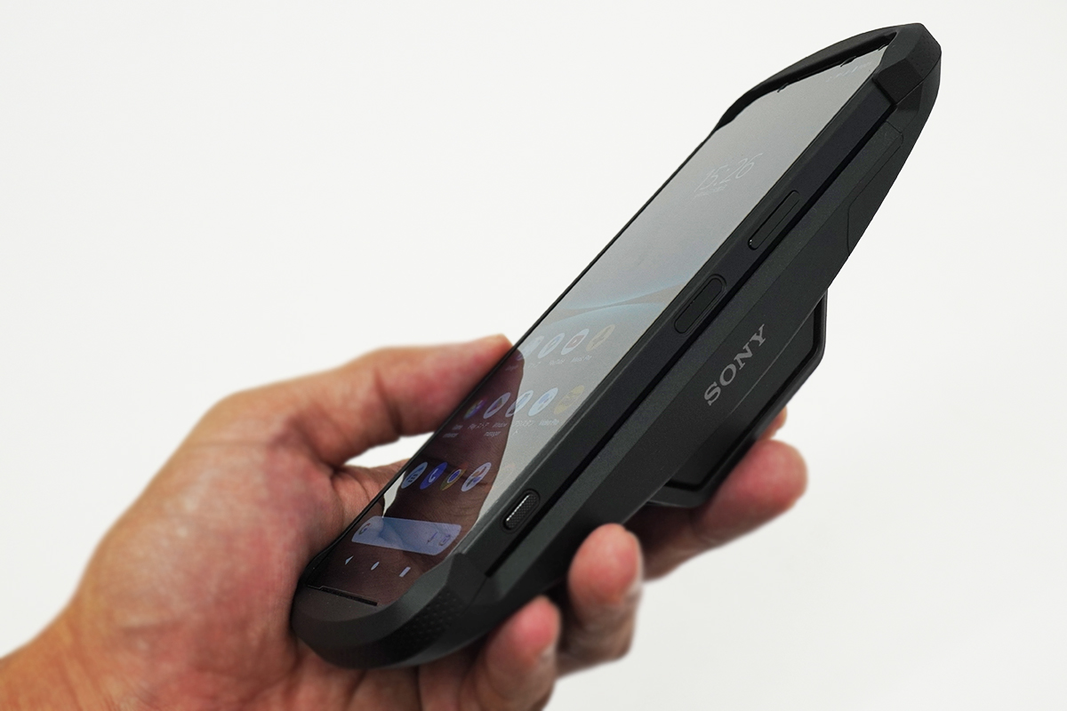 Xperia 1 V、Xperia 1 IV対応のゲーミングギア「Xperia Stream(XQZ