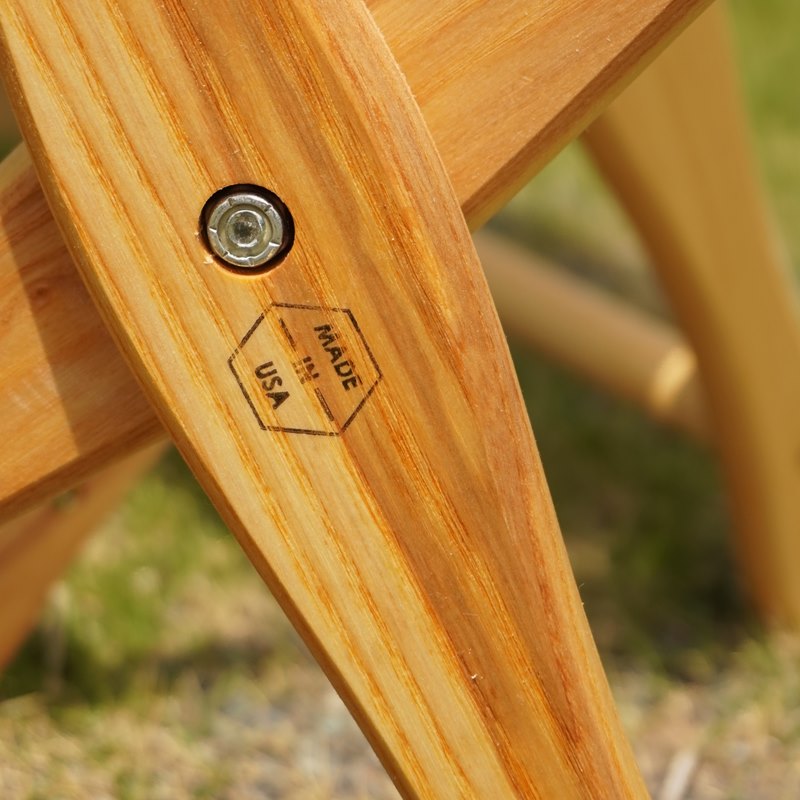 機能性もデザインのよさも 「ESSEX INDUSTRIES」の‟EIスツール