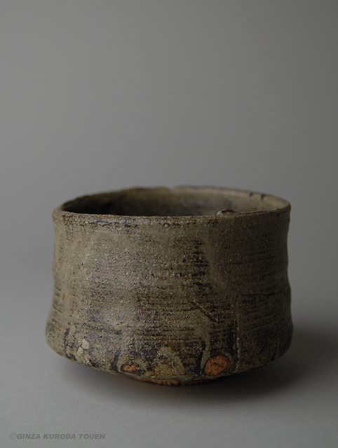 鯉江良二 灰釉茶碗 | 銀座 黒田陶苑