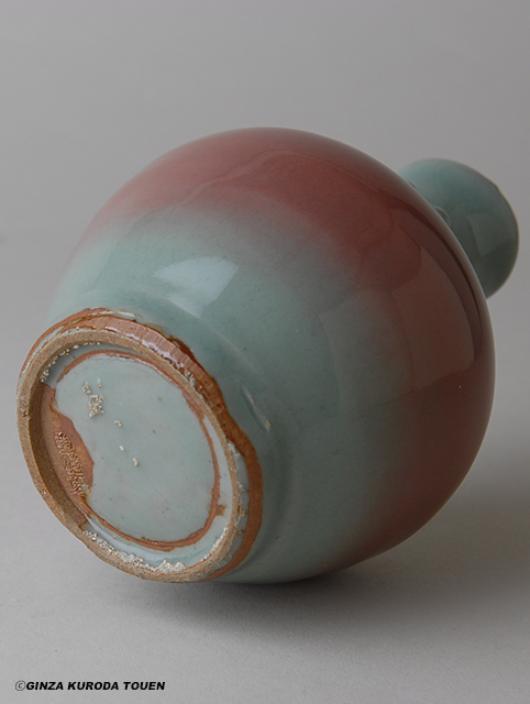 河井寛次郎 青瓷魚善血文瓶子 [鐘渓窯] | 銀座 黒田陶苑