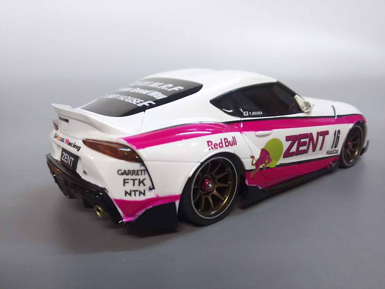 ミニッツ スープラ ホワイトボディペイント第3弾！！: 子供といっしょ