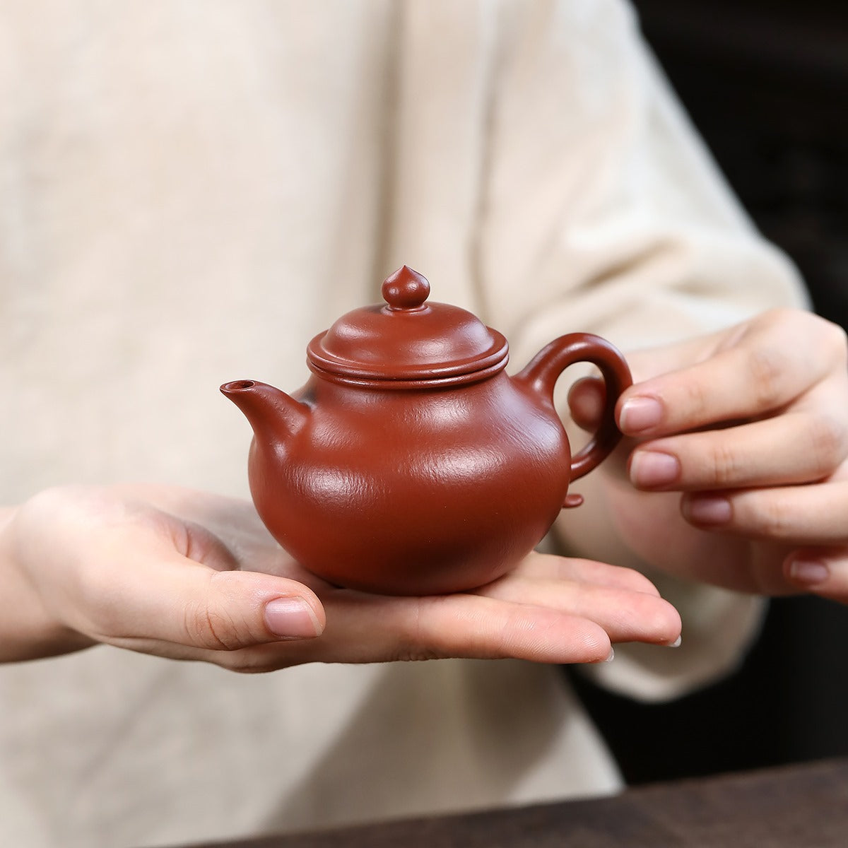 宜興全手工紫砂壺朱泥梨形壺120cc原礦泥料泡茶利器預購優惠– 嵐雲茶業