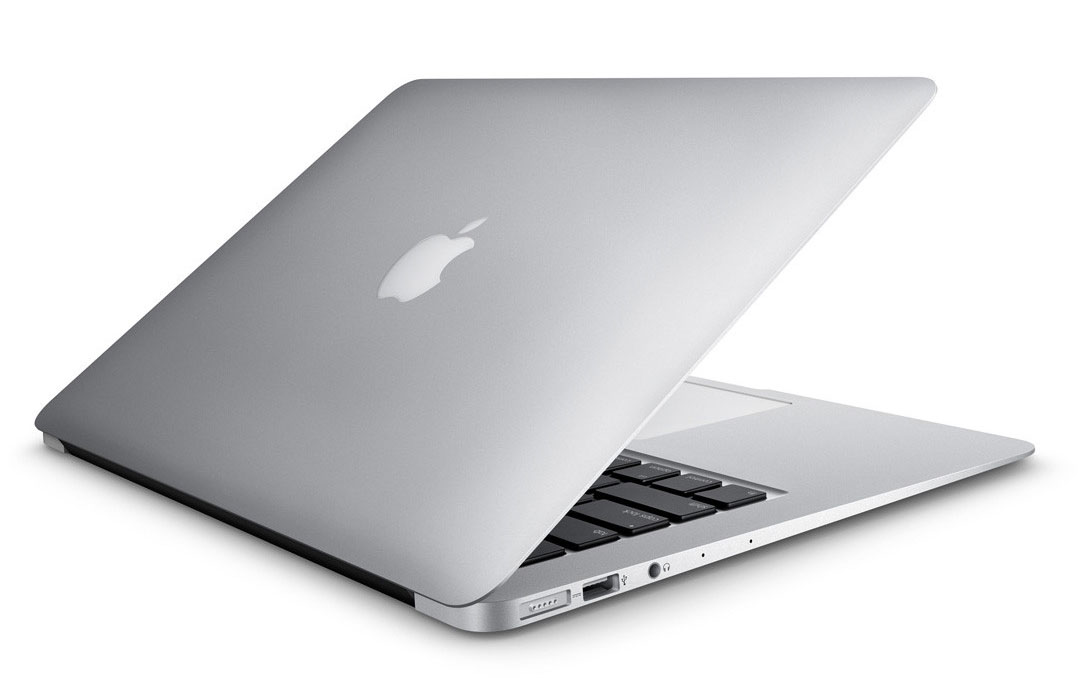 Apple MacBook Air 11 (Early 2015) - スペック、テスト、価格