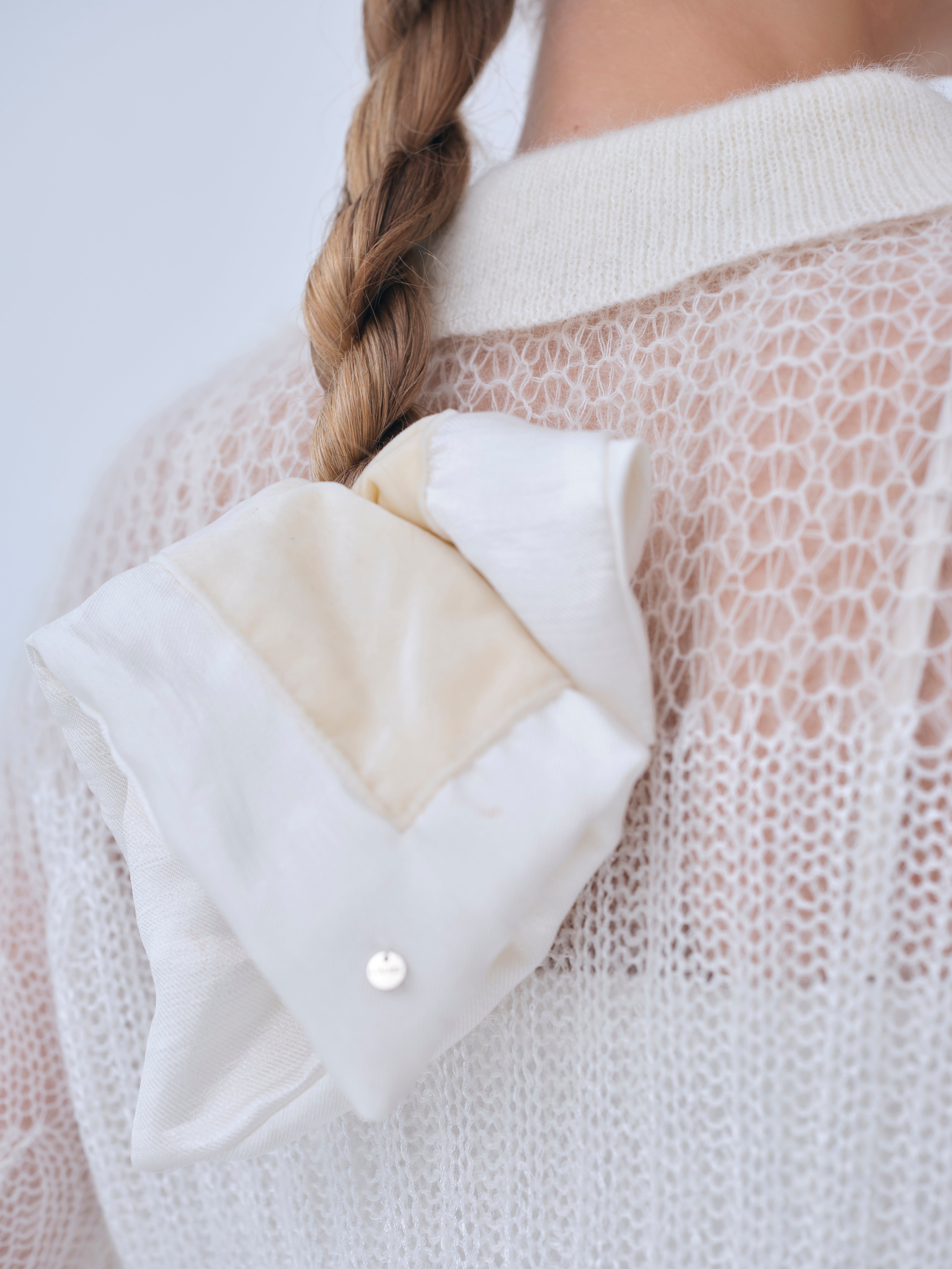 Sequin Sheer Polo Knit – L'AUBE BLANC