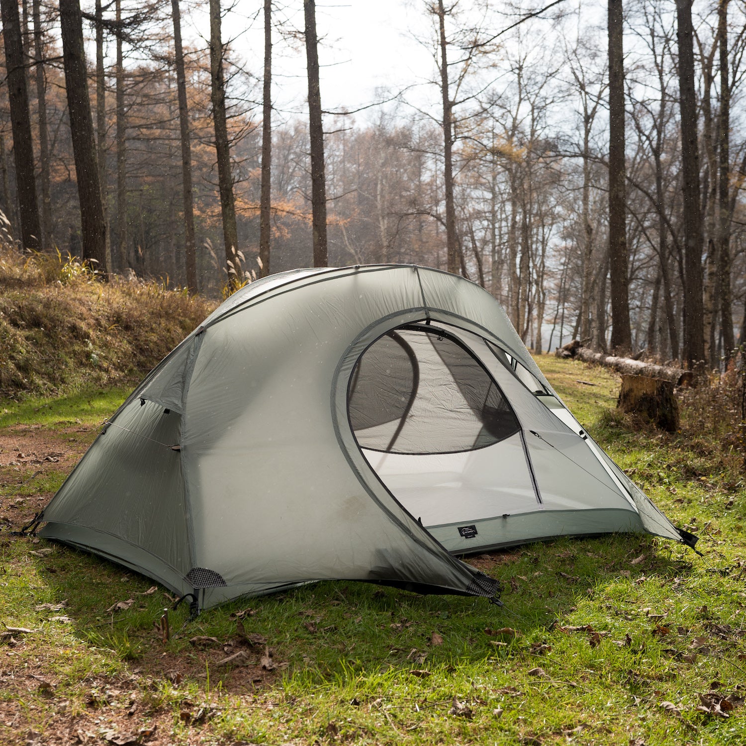 Lightrock 2p / Pewter – LOG