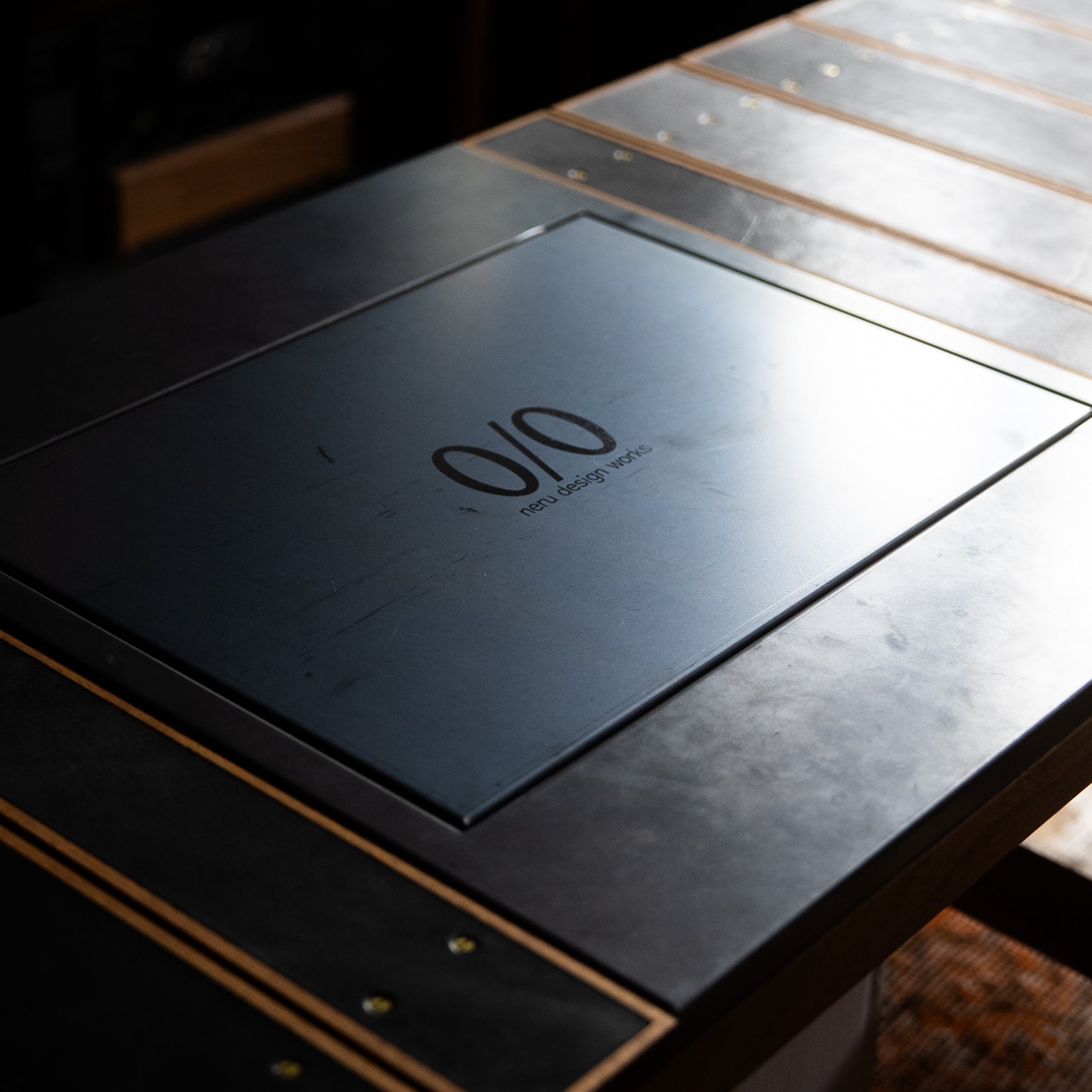 nerudesignworks スポルテッドシェード nerudesignworks スポルテッド