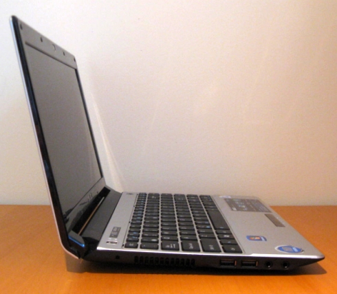 Asus UL20A review - Liliputing