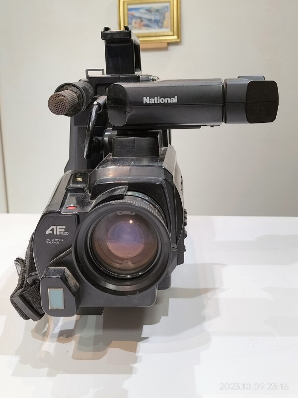 1986/昭和61/National/NV-M21/MACLORD MOVIE/CCD/VHSフルカセット肩