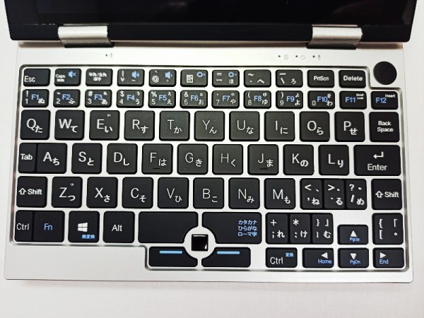 ドン・キホーテのお手軽価格なUMPC新モデル「NANOTE NEXT」を使ってい