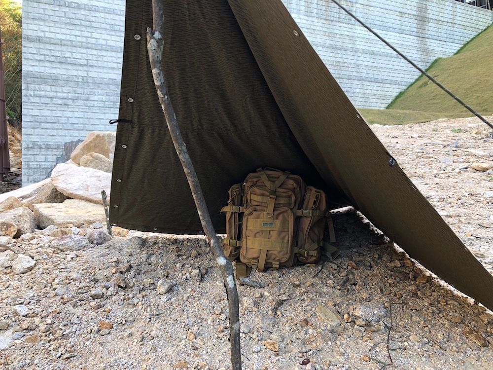 東ドイツ軍ポンチョ1枚張り : 週末Camper R_PaPa