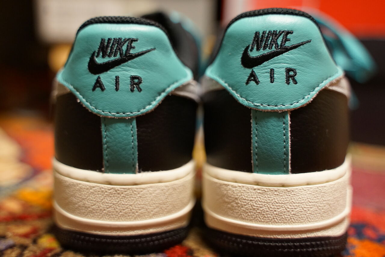 NIKE AIR FORCE 1 LOW UNLOCKED BY YOU TIFFANY : ああ、好きに走れば