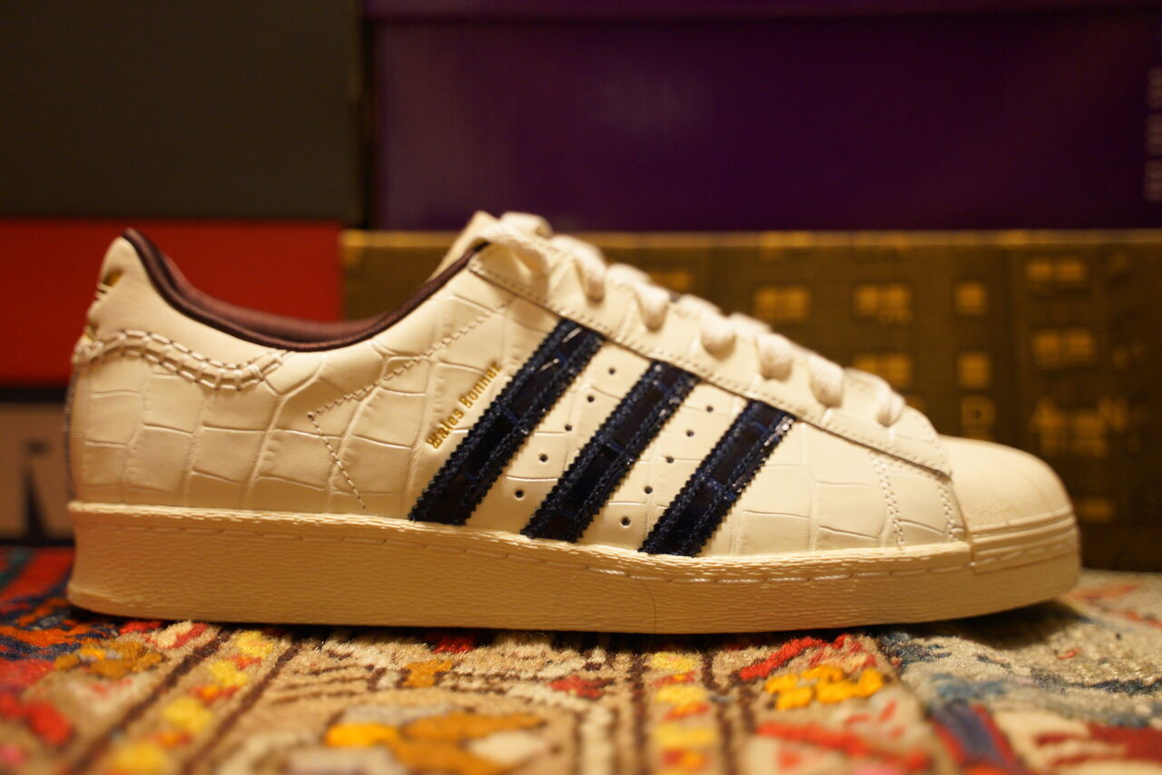 WALES BONNER × ADIDAS ORIGINALS SUPERSTAR : ああ、好きに走ればいい