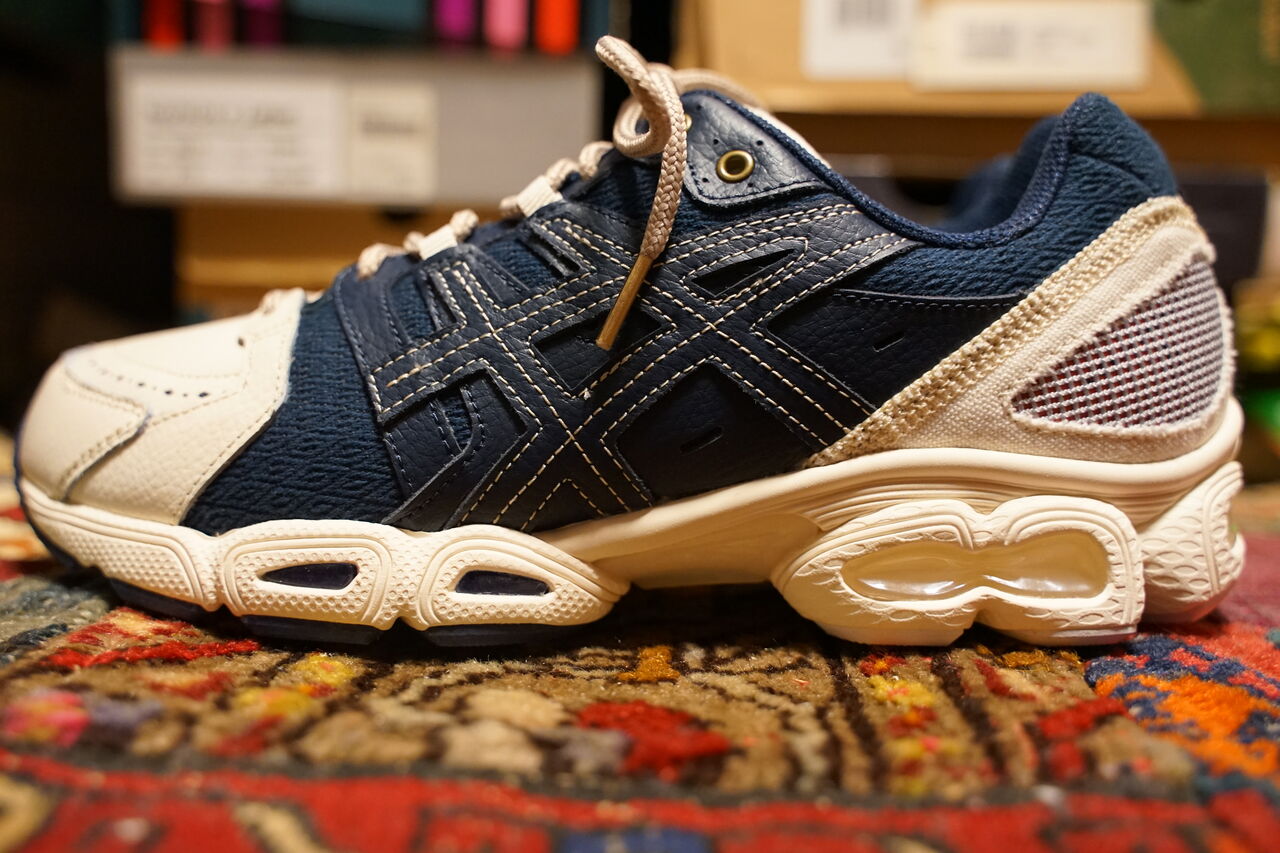 ASICS GEL-NIMBUS 9 MONOZUKURI PACK Ⅲ KENDO : ああ、好きに走れば