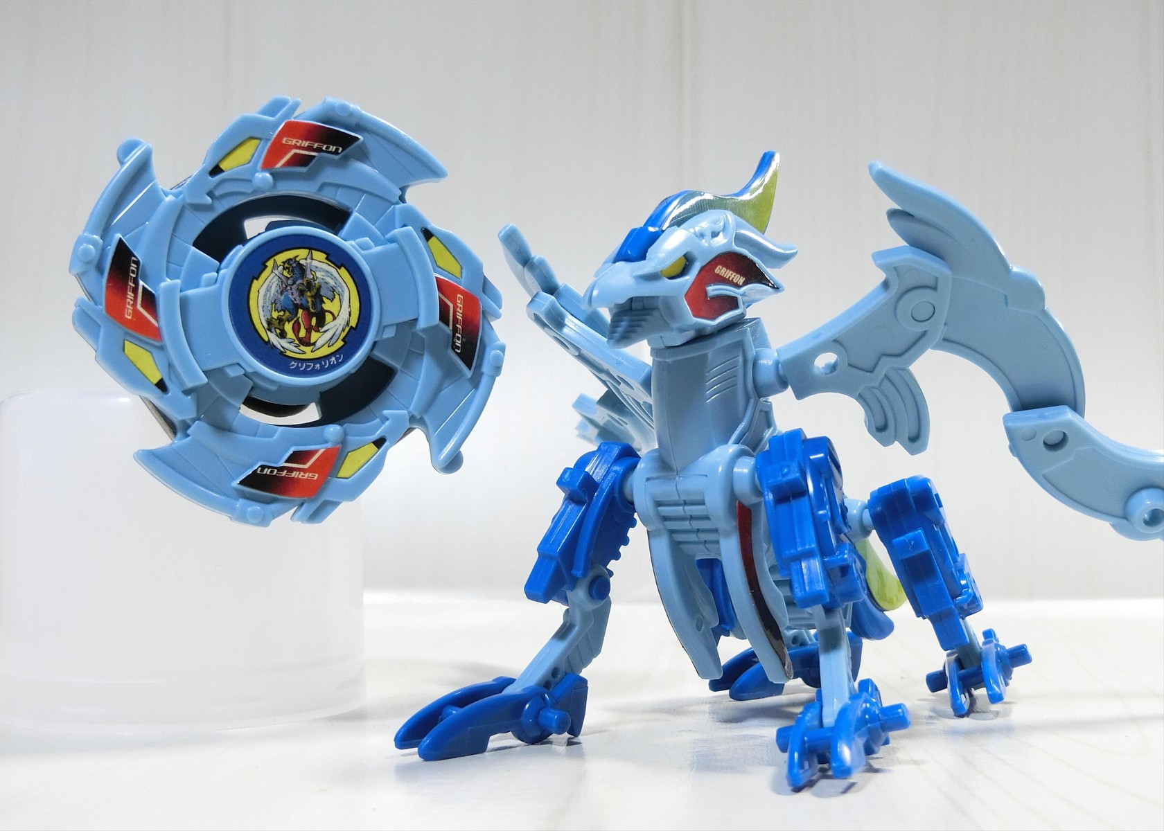 爆転シュート ベイブレード A-28 グリフォリオン」レビュー : コスモ